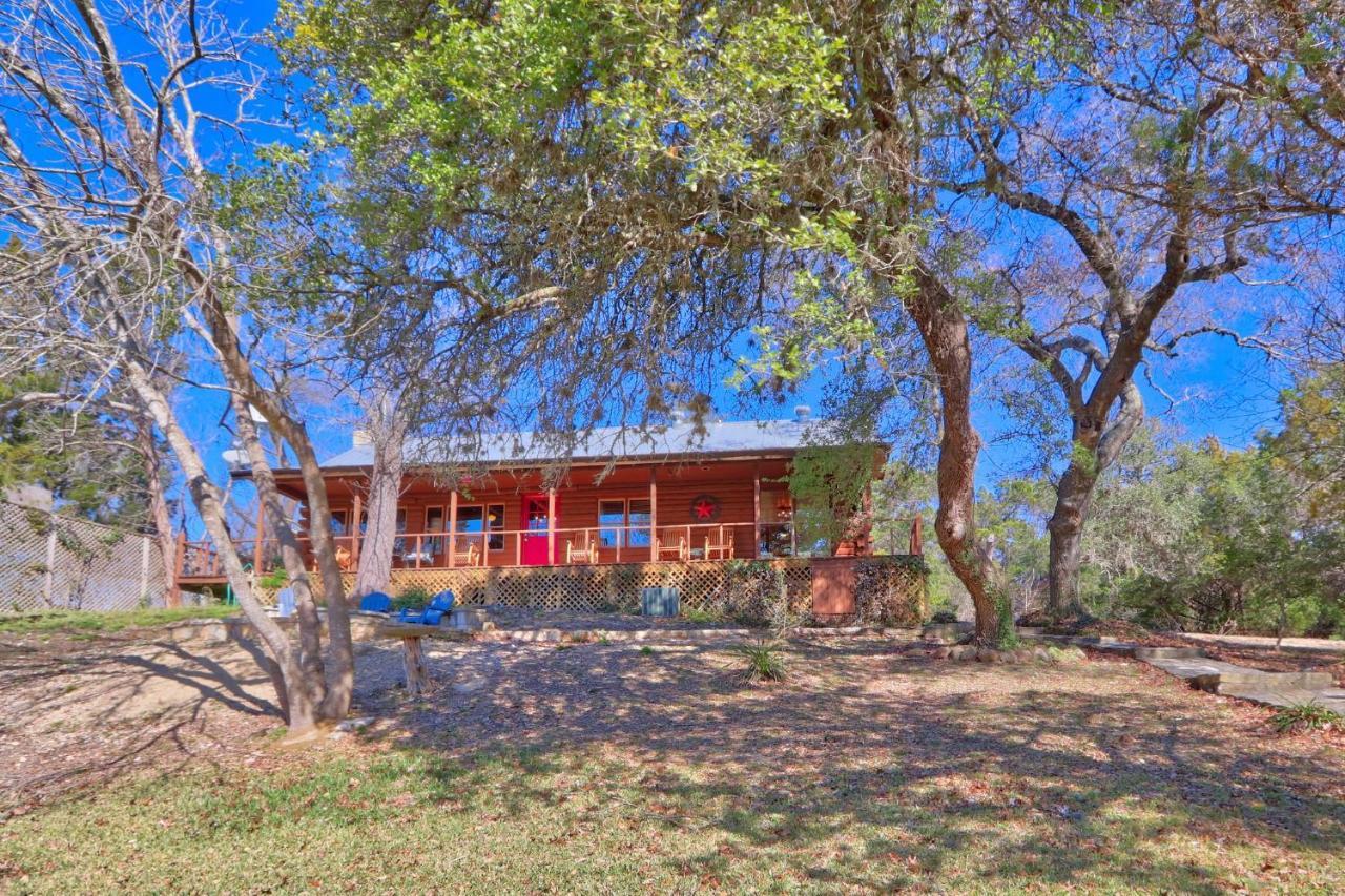 Clearwater Log Home Wimberley Exterior photo